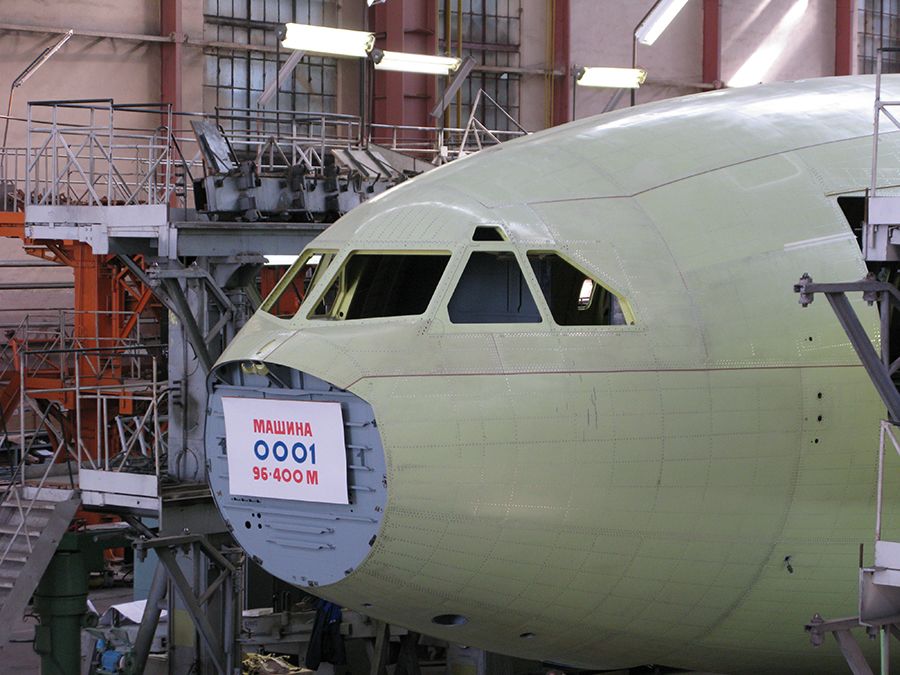 Завершена стапельная сборка новейшего лайнера Ил-96-400М - фото 1