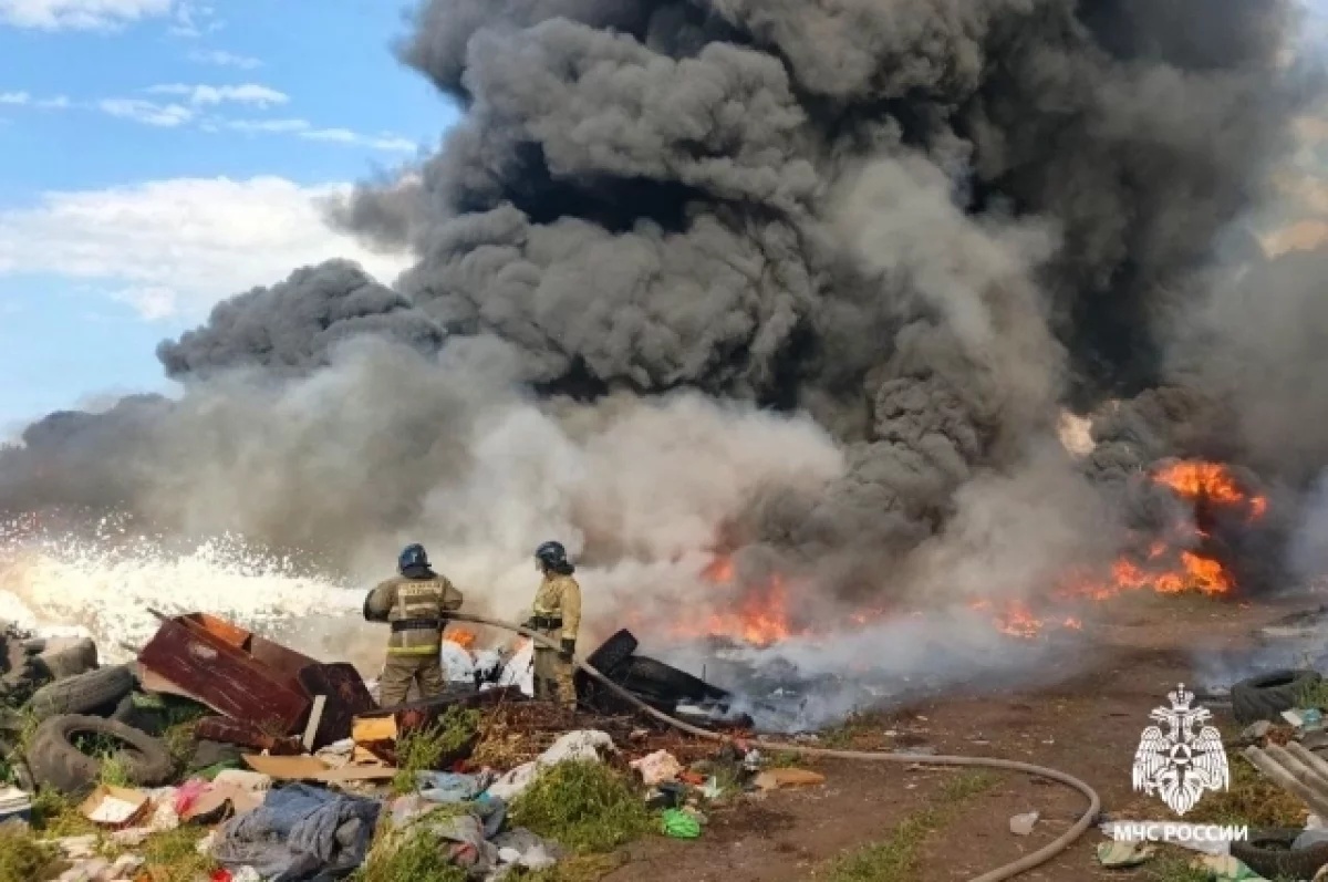 33пожар в  Мел61еузе