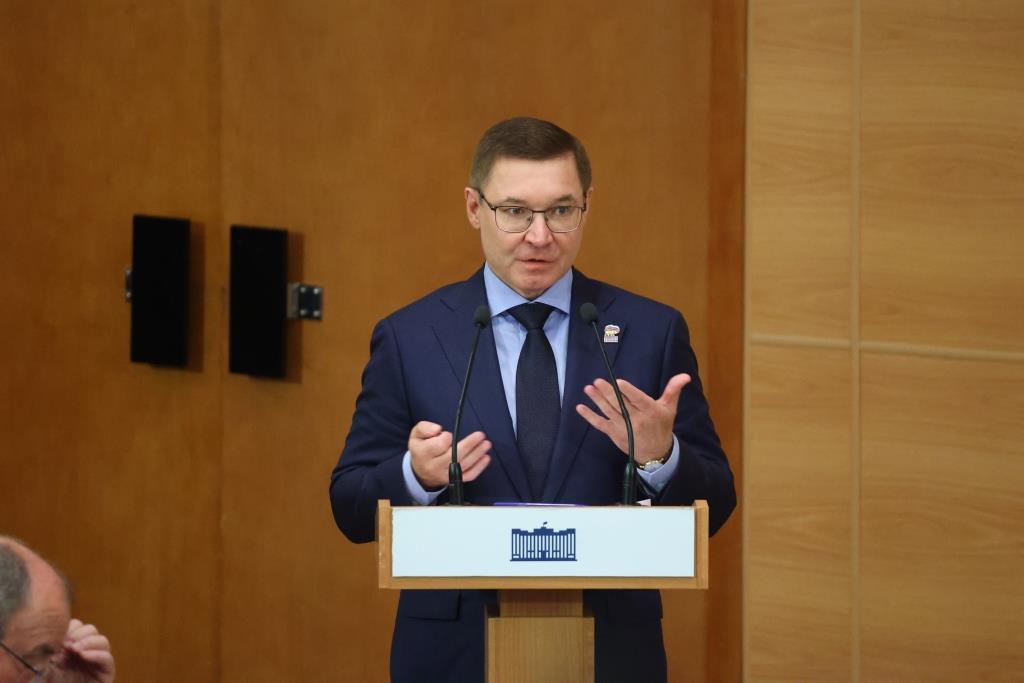 Поддержка участников СВО, семей с детьми, пенсионеров: «Единая Россия» подвела итоги работы фракции в весеннюю сессию Госдумы - фото 1