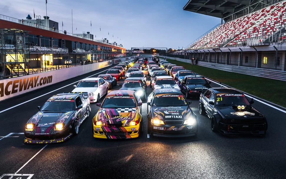 Фестиваль скорости и драйва: Drift Expo на Moscow Raceway — завершение сезона - фото 3