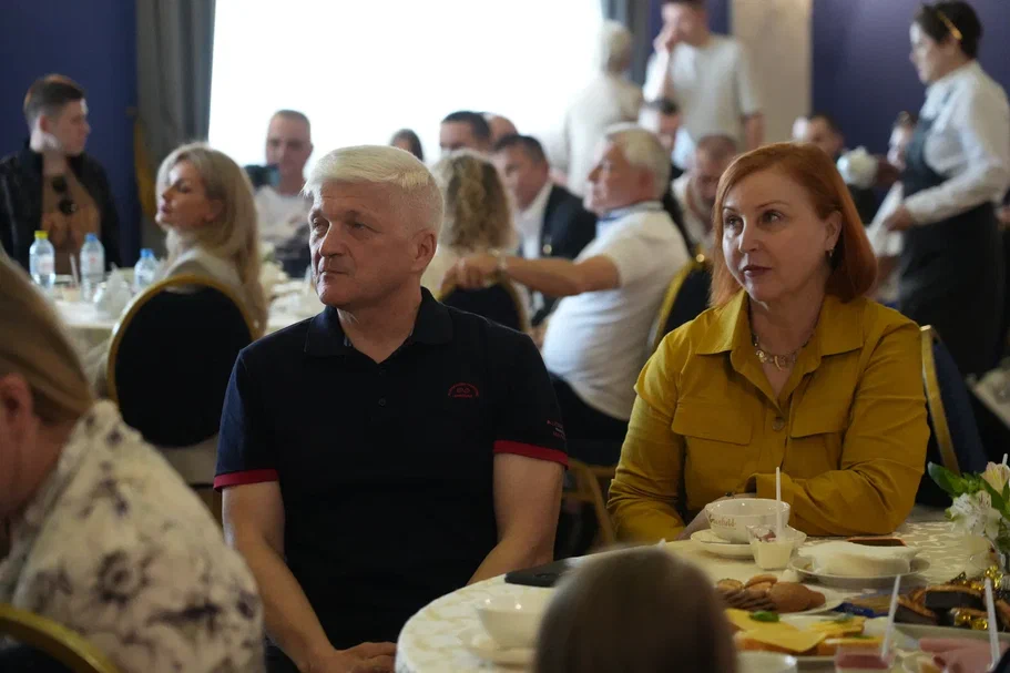 В московском «Клубе своих» при поддержке «Единой России» прошла вторая встреча с участниками СВО и их семьями - фото 3