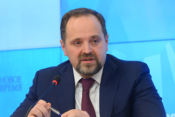 В российских многоэтажках могут заварить мусоропроводы - Минприроды - фото 1