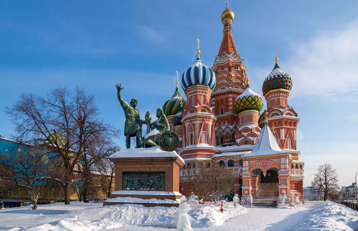 Saint-Basils-Cathedral-Moscow-travel