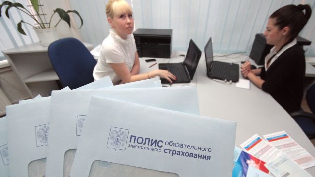 Гериатрическую помощь россиянам старшего возраста впервые включили в полис ОМС - фото 1