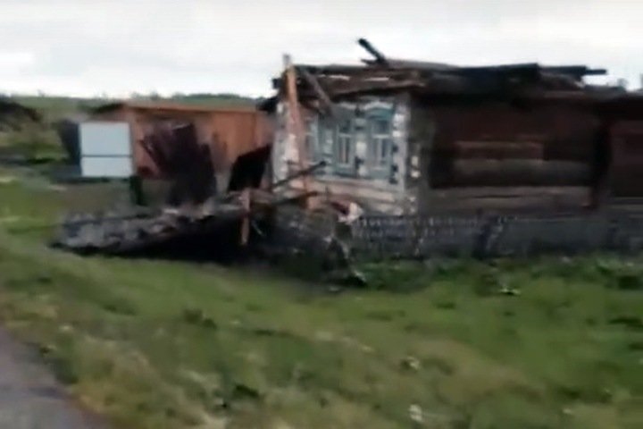 Ураган разрушил поселение в Кузбассе - фото 3