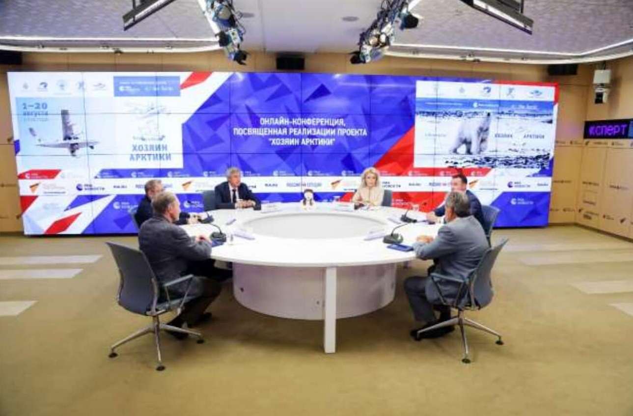 Коротко о главном:   о медведях, полётах, мониторинге, его методах и даже о том, где и как проведёт отпуск космонавт, - рассказали на конференции в формате онлайн - фото 1