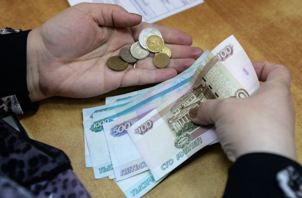 Новую выплату в 6,5 тысяч рублей на человека анонсировали в правительстве - фото 1