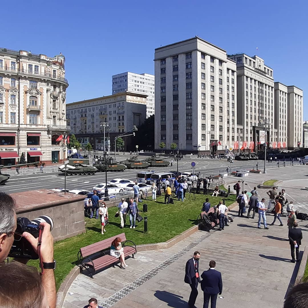 «ЭкоГрад» побывал сегодня на Красной площади перед началом Парада Победы - фото 20