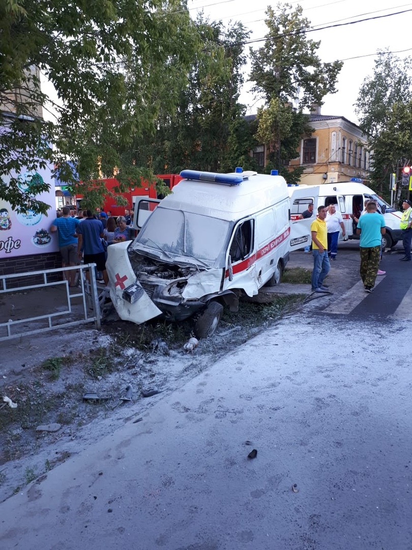 Столкнись со. ДТП В городе Моршанск Тамбовской области. Авария со скорой в Моршанске.