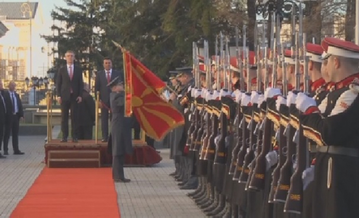 "За здравјето на руски и на македонски браќа!" - фото 3