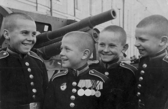 С Днем рождения, товарищи суворовцы, нахимовцы и кадеты! - фото 3