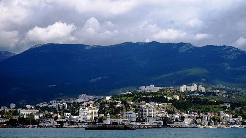 Медведев поручил проработать меры по обеспечению Крыма водой - фото 1