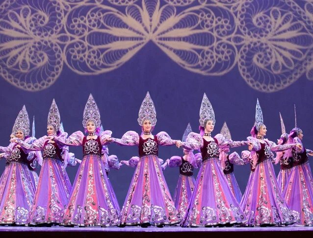 Театр танца «Гжель» выступил в Государственном Кремлевском Дворце  - фото 1