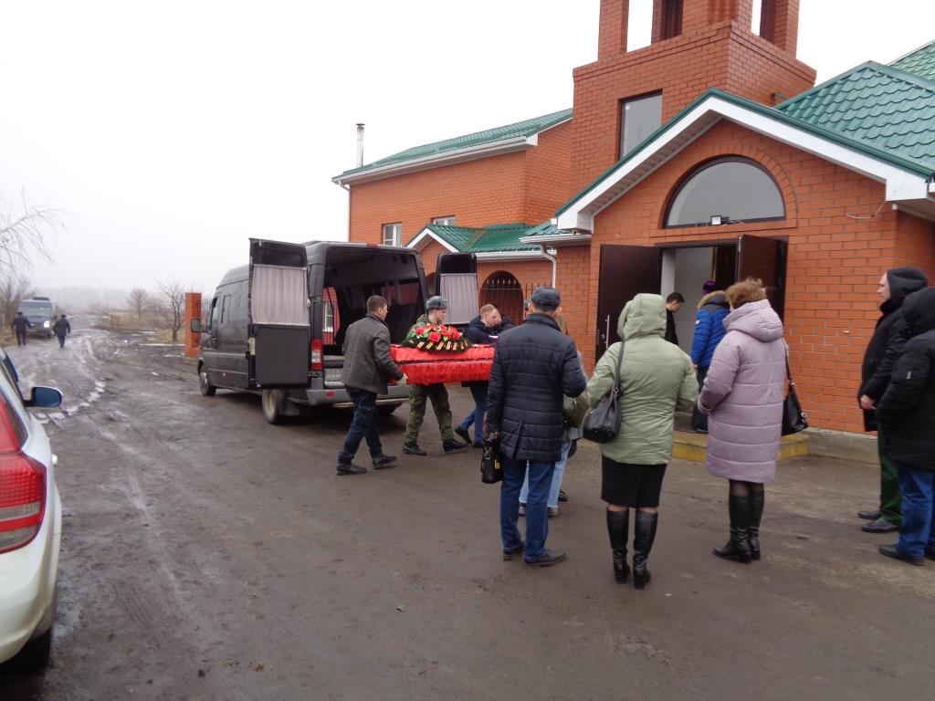 Старший лейтенант Максим Иванников - фото 11