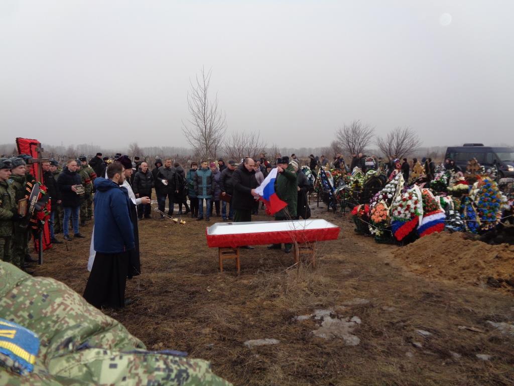 Старший лейтенант Максим Иванников - фото 18