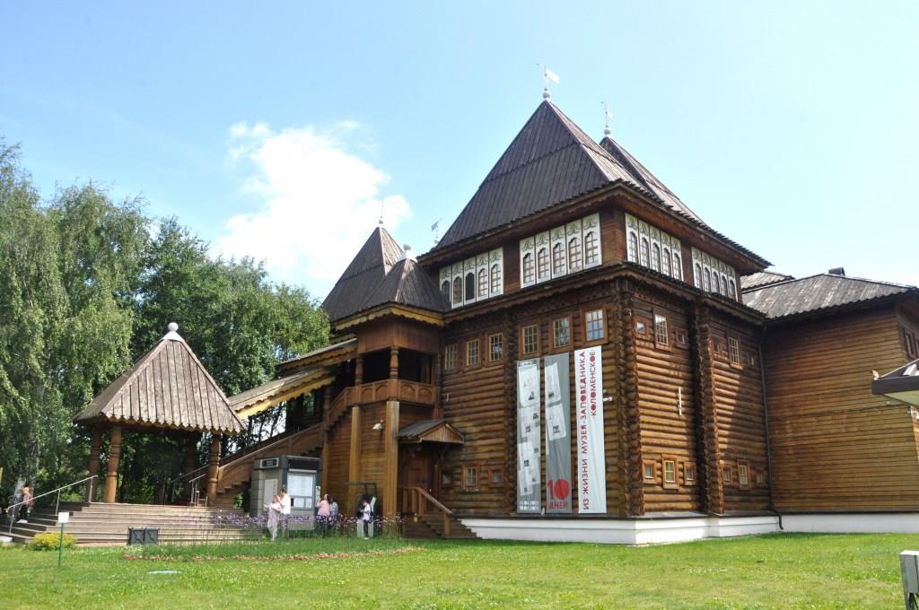 Дворец царя Алексея Михайловича в Коломенском - фото 1