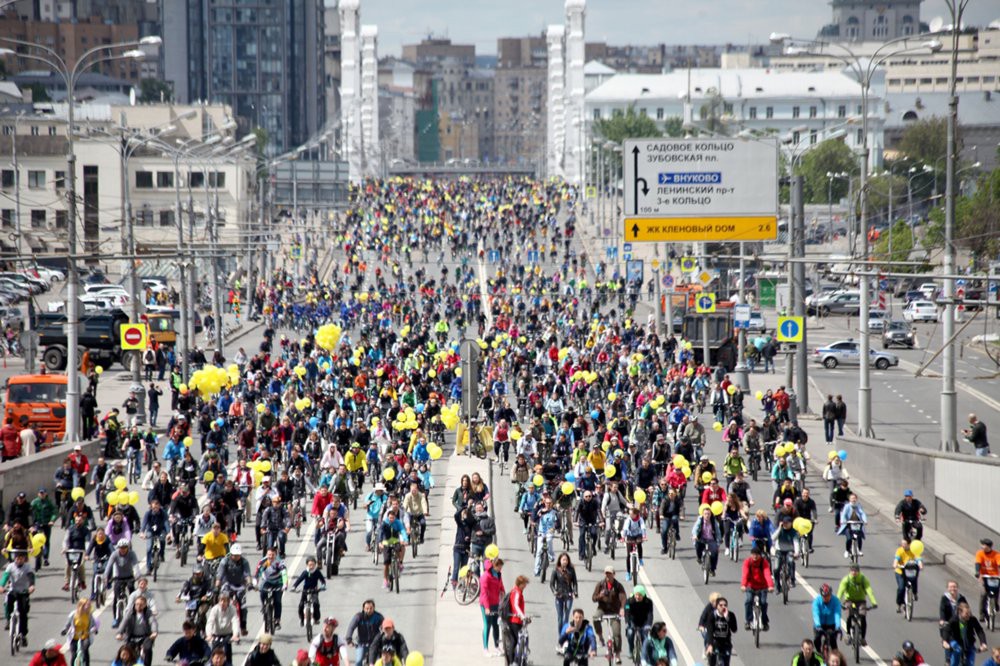 В Московском велопараде приняли участие более 30000 человек - фото 1