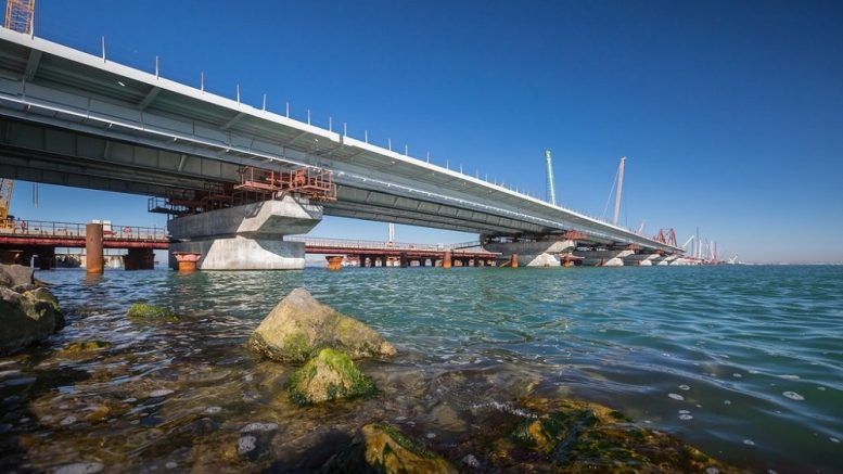 16 мая запускается автодорожное движение по Крымскому мосту - фото 2