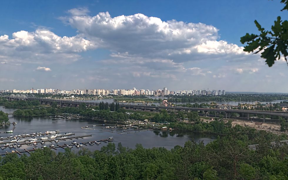 Киев находится под угрозой экологической катастрофы из-за мусора  - фото 1