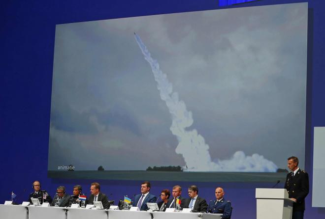 ЕС потребовала от России признать ответственность за крушение МН 17 на Донбассе - фото 4