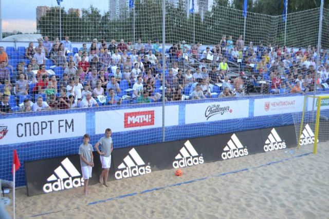 Антон Кульбачевский: Принял участие в открытии Евролиги пляжного футбола на стадионе Янтарь в Строгино - фото 13