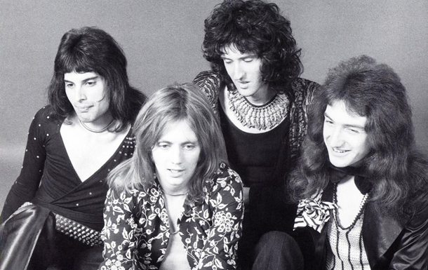 Умер первый бас-гитарист британской группы Queen - фото 1
