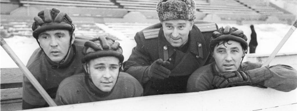10 декабря 100-летие со дня рождения "отца русского хоккея" Анатолия Владимировича Тарасова - фото 4
