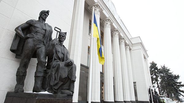 Закон о прекращении действия Договора дружбы с Россией опубликован Киевом - фото 1