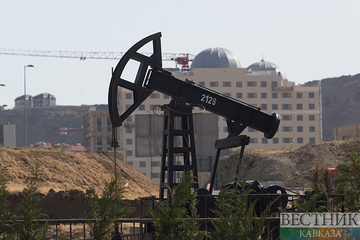 На северо-западе Китая найдено гигантское месторождение нефти - фото 1