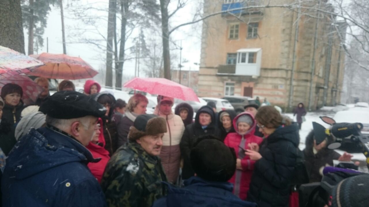 Вблизи поселка Кувойзи вместо полигона для складирования строительных отходов делают бытовую свалку - фото 2