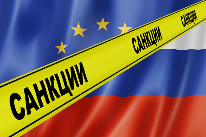 СМИ сообщают о принятом ЕС решениям по санкциям против РФ - фото 1