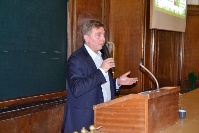 Антон Кульбачевский перенес встречу с экологами на 17 мая - фото 1