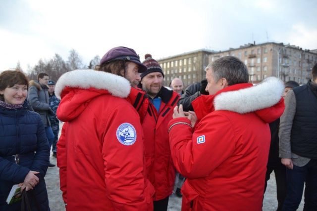 Презентация старта "Онежского Поморья" в Петрозаводске. Улыбаемся и машем...  - фото 25