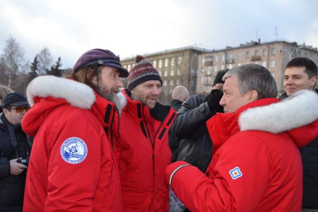 Презентация старта "Онежского Поморья" в Петрозаводске. Улыбаемся и машем...  - фото 44