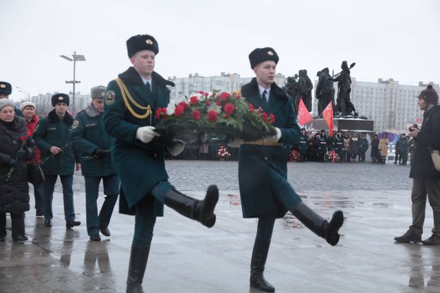 Надсадная токката от Юрия Опельянца по годовщине снятия блокады Ленинграда - фото 14