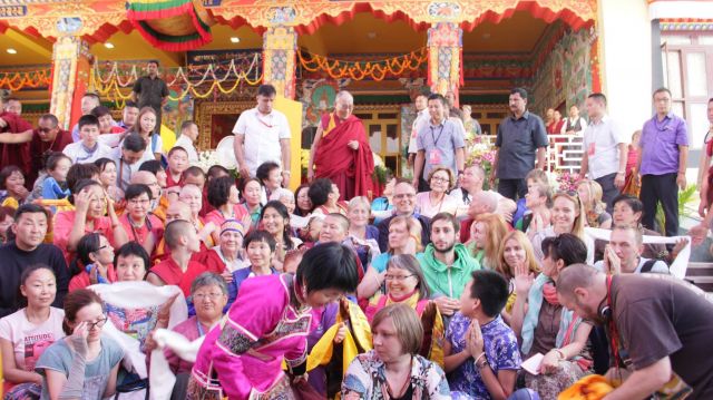 Далай Лама пообещал корреспонденту «ЭкоГрада» помолиться за Байкал - фото 21