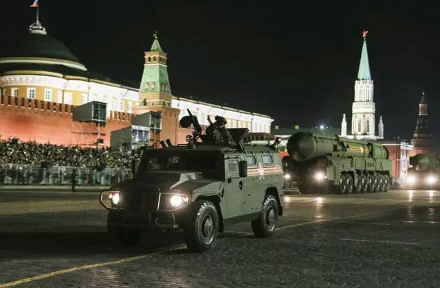 Военная техника "Победы 70" без чехлов  - фото 2