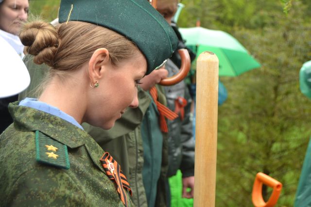 В национальном парке «Лосиный остров» заложили «Аллею Победы»  - фото 18