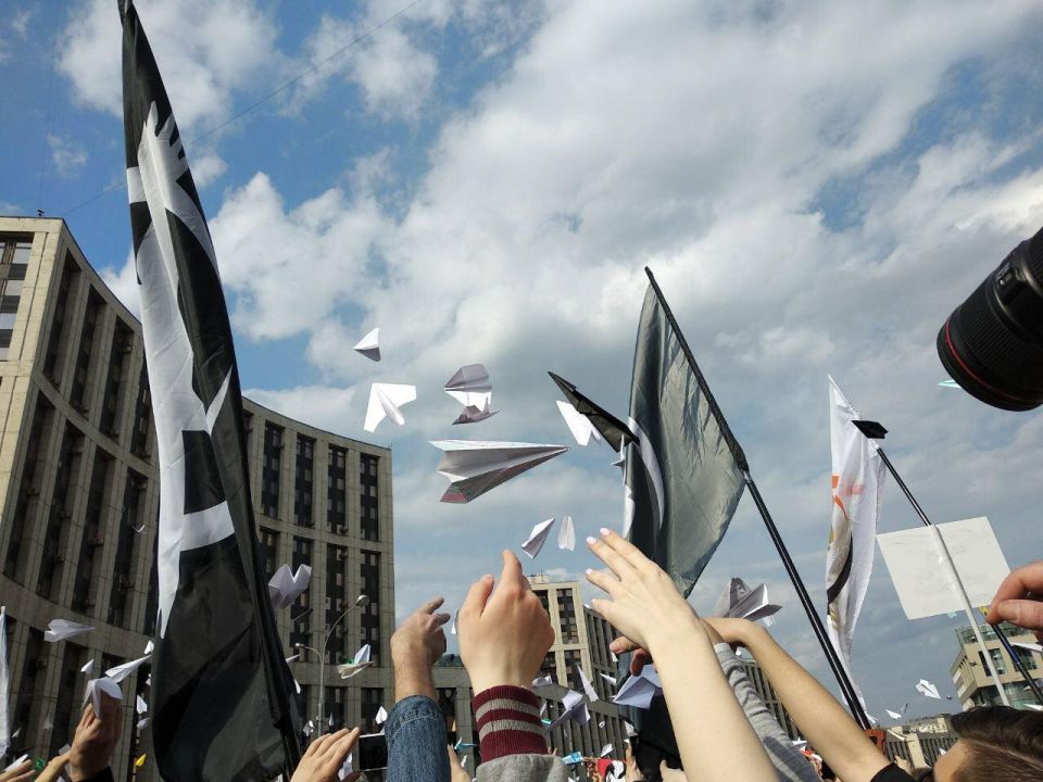 Митинг в Москве: за свободу и Телеграм - против мракобесия, цензуры, РКН и 282-й (ФОТО, ВИДЕО) - фото 50