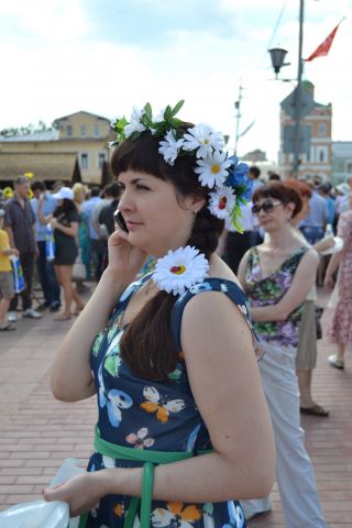 Владимир Жириновский на празднике дня семьи раздал подарки   - фото 13