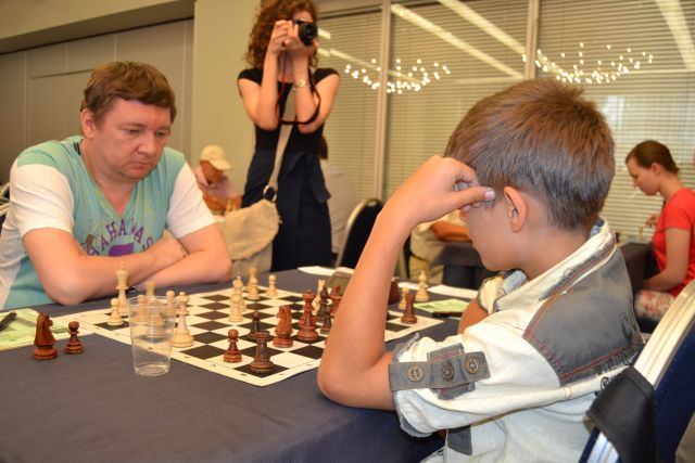 Аркадий Дворкович ищет кадры среди шахматистов  - фото 13