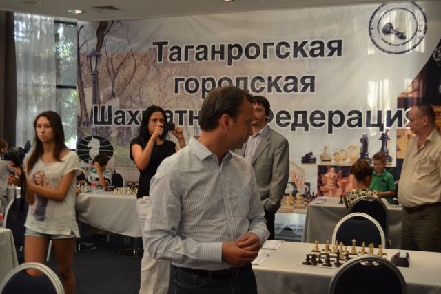 Аркадий Дворкович ищет кадры среди шахматистов  - фото 24