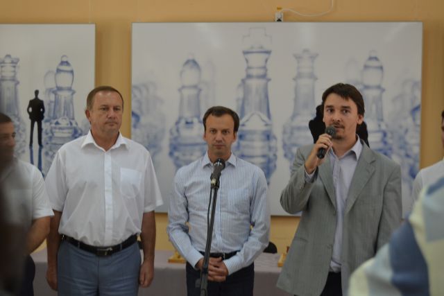 Аркадий Дворкович ищет кадры среди шахматистов  - фото 45