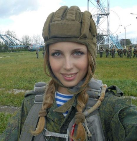 Ответ на Кончиту. Российская десантница Юлия Харламова - фото 6