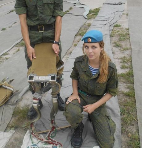 Ответ на Кончиту. Российская десантница Юлия Харламова - фото 9