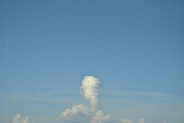 Мы видели как облака играли в пятнашки - фото 109