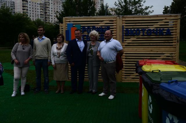 Зоя Зотова и Алексей Шадрин рассказали и показали «ЭкоГраду» новую «Экоточку» в парке 850-летия Москвы - фото 1