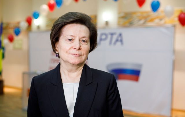 Наталья Комарова поздравила югорчан с добычей 12 млрд тонн нефти - фото 3
