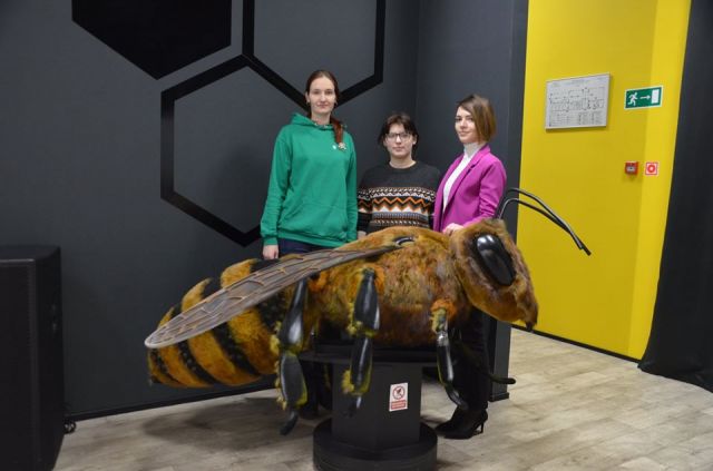 «ЭкоГрад» побывал на «Дне VR» на  ВДНХ в экоцентре «Пчеловодство»  павильон 28 - фото 1
