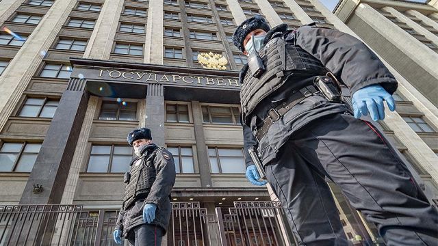 Money makes the world go around, Всюду деньги, деньги, деньги, Всюду деньги, господа. Как жить и что делать? Игорь Рыбаков, Михаил Портной,  Станислав Митрахович,  Василий Коновалов, Антон Силуанов, Аркадий Дворкович   Обзор «ЭкоГрада» - фото 6